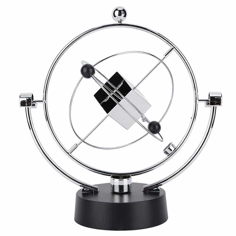 Newton’s Cradle Cube 360