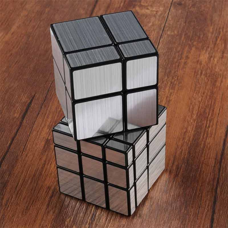 Infinity Mirror Cube